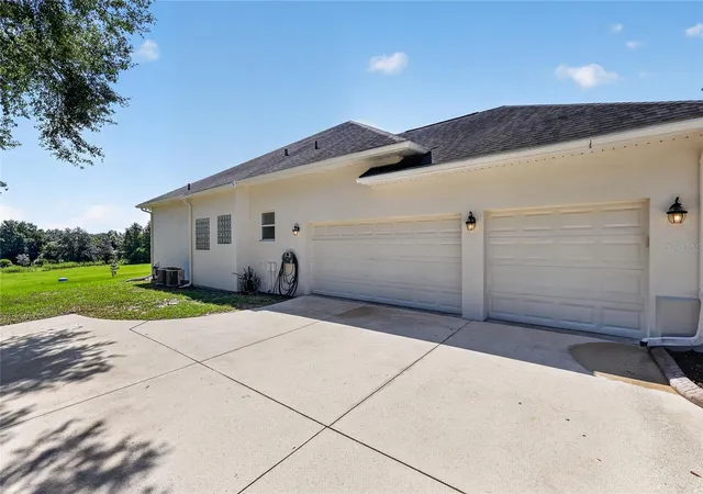 Photo 2 of Single family home for sale at 32542 Scenic Hills Dr, Mount Dora, FL 32757 | MLS# G5117001 | Listing updated on 2026-09-05