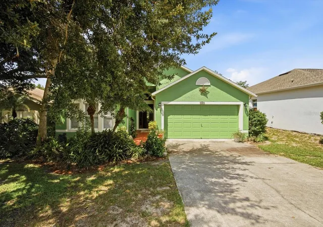Photo 3 of Single family home for sale at 809 Rocky Mountain Ct, Valrico, FL 33594 | MLS# TB8542966 | Listing updated on 2026-10-04