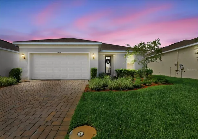 Photo 1 of Single family home for sale at 1989 Spring Shower Cir, Kissimmee, FL 34744 | MLS# O6436988 | Listing updated on 2026-09-04