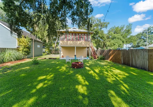 Photo 1 of Single family home for sale at 1018 S Elm Ave, Sanford, FL 32771 | MLS# O6437017 | Listing updated on 2026-09-02