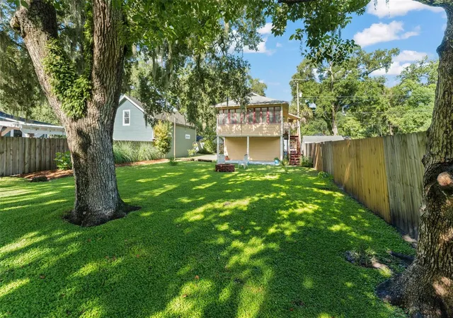 Photo 32 of Single family home for sale at 1018 S Elm Ave, Sanford, FL 32771 | MLS# O6437017 | Listing updated on 2026-09-02