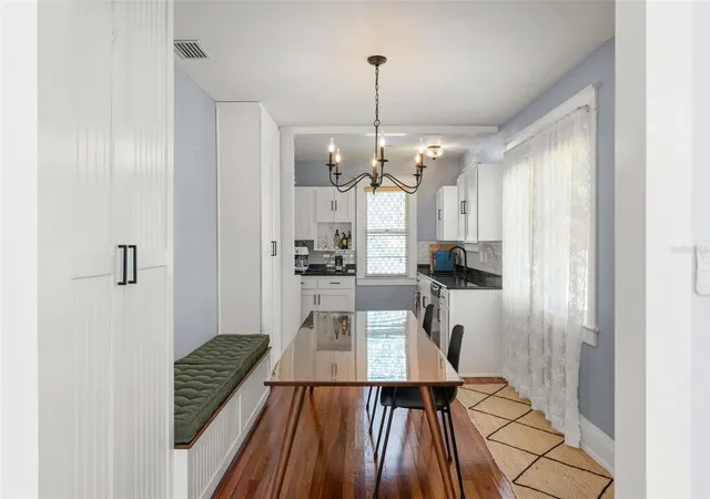 Photo 4 of Single family home for sale at 1018 S Elm Ave, Sanford, FL 32771 | MLS# O6437017 | Listing updated on 2026-09-02