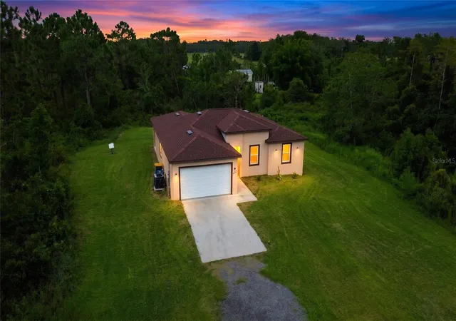 Photo 1 of Single family home for sale at 9505 Luna Dr, Saint Cloud, FL 34773 | MLS# S5156481 | Listing updated on 2026-09-02