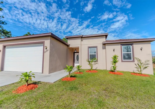 Photo 3 of Single family home for sale at 9505 Luna Dr, Saint Cloud, FL 34773 | MLS# S5156481 | Listing updated on 2026-09-02