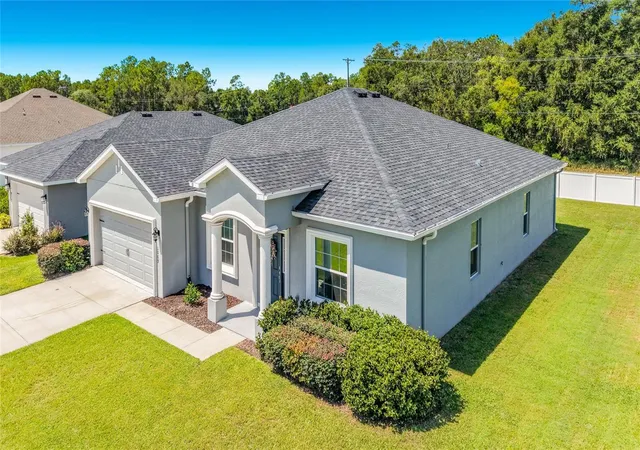 Photo 2 of Single family home for sale at 1069 Sandpiper Loop, Winter Haven, FL 33881 | MLS# TB8543322 | Listing updated on 2026-09-02