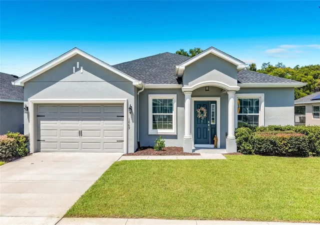 Photo 4 of Single family home for sale at 1069 Sandpiper Loop, Winter Haven, FL 33881 | MLS# TB8543322 | Listing updated on 2026-09-02