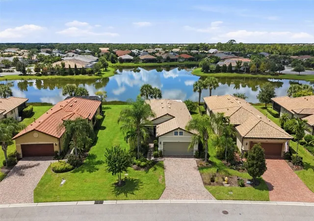 Photo 3 of Single family home for sale at 17523 Hampton Falls Ter, Bradenton, FL 34202 | MLS# A4704326 | Listing updated on 2026-09-05