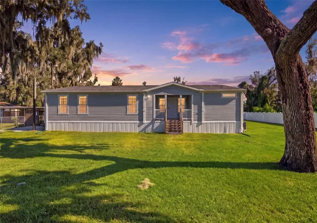 Photo 1 of Manufactured home for sale at 204 E Keysville Rd, Plant City, FL 33567 | MLS# TB8543379 | Listing updated on 2026-09-05