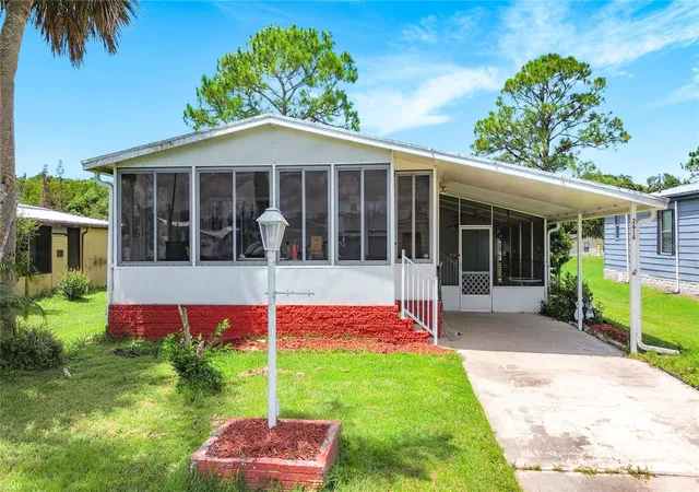 Photo 1 of Manufactured home for sale at 2614 Mc Daniel Dr, Kissimmee, FL 34758 | MLS# TB8543408 | Listing updated on 2026-09-06