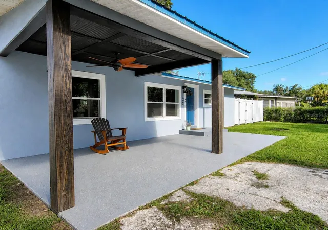 Photo 2 of Single family home for sale at 1924 Cr 439c, Lake Panasoffkee, FL 33538 | MLS# G5117096 | Listing updated on 2026-09-29