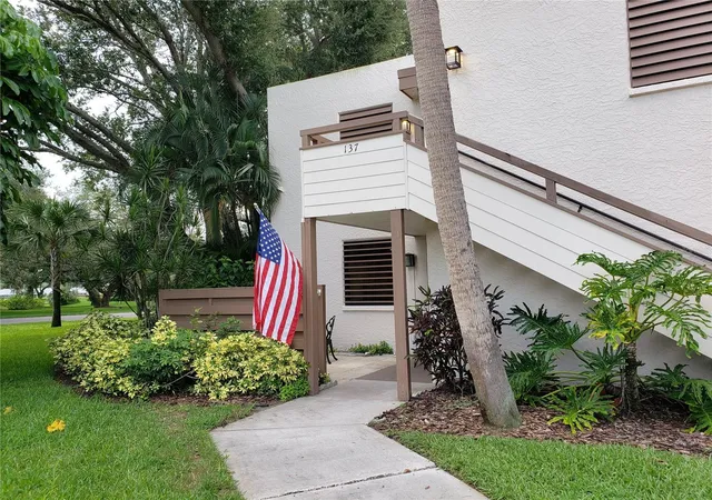 Photo 2 of Condo for sale at 138 Pineneedle Dr, Bradenton, FL 34210 | MLS# A4704373 | Listing updated on 2026-09-02