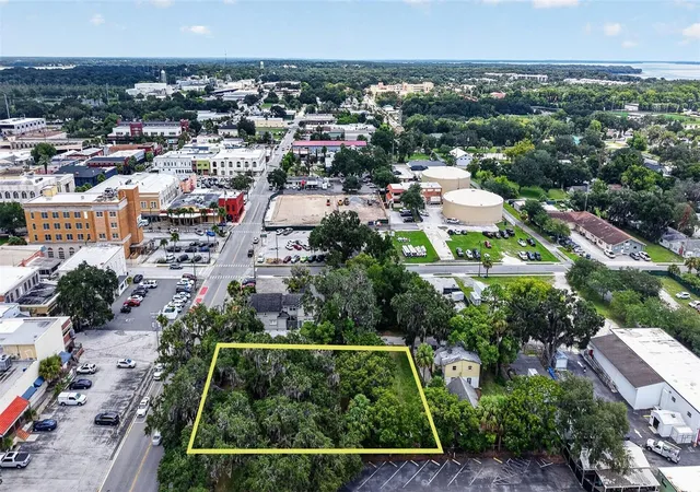 Photo 4 of Land for sale at 703 W Magnolia St, Leesburg, FL 34748 | MLS# G5117119 | Listing updated on 2026-09-01