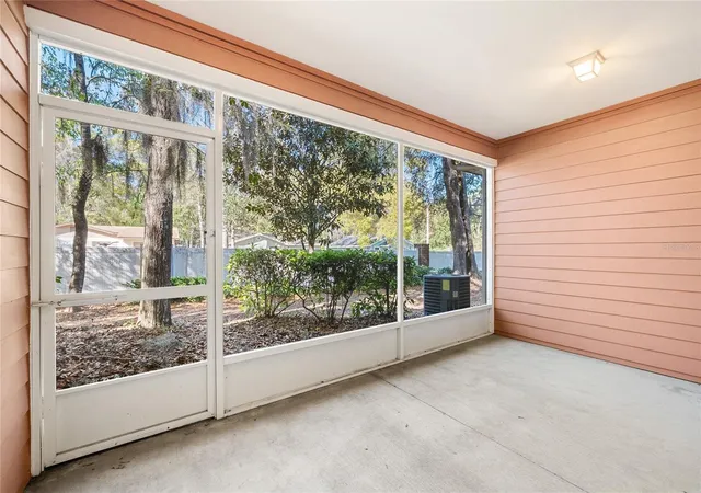 Listing Photo 2 - Condo for sale in building located at 1571 NW 29th Rd, GAINESVILLE, FL 32605 - Unit #3