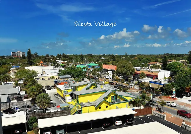 Listing Photo 2 - Condo for sale in Casarina Condominiums  located at 5880 Midnight Pass Rd, Sarasota, FL 34242 - Unit #307