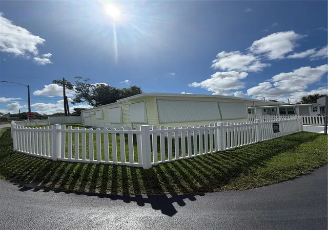 Photo 3 of Manufactured home for sale at 9900 Ulmerton Rd #49, Largo, FL 33771 | MLS# TB8543657 | Listing updated on 2026-09-02
