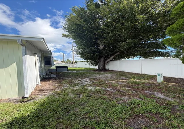 Photo 3 of Manufactured home for sale at 9900 Ulmerton Rd #49, Largo, FL 33771 | MLS# TB8543657 | Listing updated on 2026-09-02