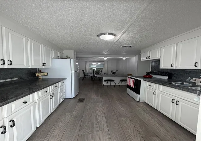 Photo 4 of Manufactured home for sale at 9900 Ulmerton Rd #49, Largo, FL 33771 | MLS# TB8543657 | Listing updated on 2026-09-02