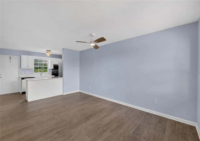Photo 2 of Single family home for sale at 1432 Thousand Roses Dr S, Lake Wales, FL 33853 | MLS# TB8543706 | Listing updated on 2026-09-02