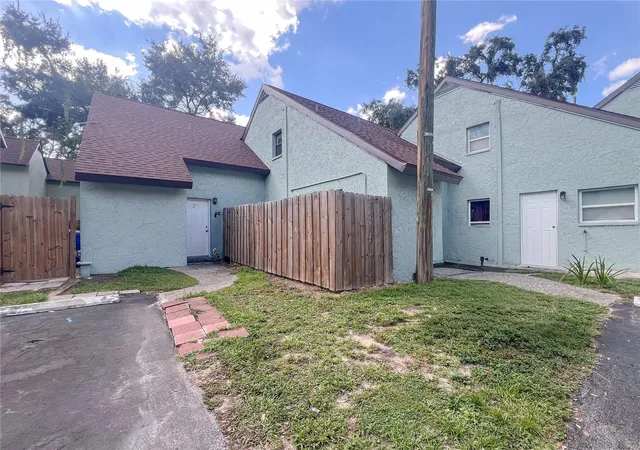 Condo for sale at 12414 N 58th Street #63, TAMPA, FL 33617 | MLS# TB8543727