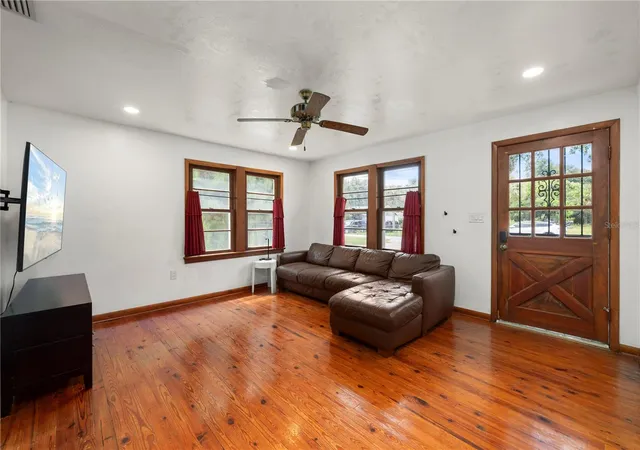 Photo 4 of Single family home for sale at 809 Burland St, Punta Gorda, FL 33950 | MLS# C7530134 | Listing updated on 2026-09-02