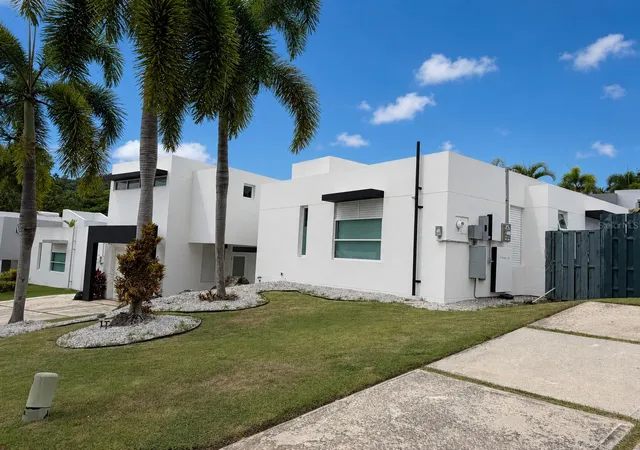 Photo 2 of Single family home for sale at Lerida Mansiones De Ciudad Jardin, Caguas, PR 00727 | MLS# PR9123788 | Listing updated on 2026-09-03