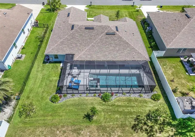 Photo 2 of Single family home for sale at 21 Wood Clift Ln, Palm Coast, FL 32164 | MLS# FC321084 | Listing updated on 2026-09-07