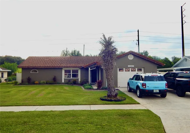 Photo 1 of Single family home for sale at 7353 Applegate Dr, Zephyrhills, FL 33540 | MLS# TB8543916 | Listing updated on 2026-09-01