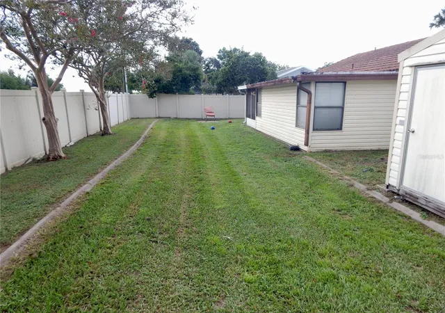 Photo 19 of Single family home for sale at 7353 Applegate Dr, Zephyrhills, FL 33540 | MLS# TB8543916 | Listing updated on 2026-09-01