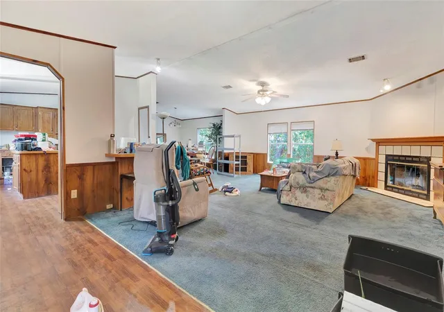 Photo 4 of Manufactured home for sale at 110 Hollister School Rd, Palatka, FL 32177 | MLS# OM731388 | Listing updated on 2026-09-01