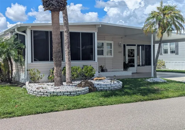 Photo 1 of Manufactured home for sale at 2100 Kings Hwy #137, Port Charlotte, FL 33980 | MLS# D6148621 | Listing updated on 2026-09-03