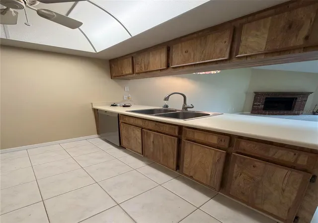 Listing Photo 5 - Condo for sale in building located at 5108 Lazy Oaks Dr, WINTER PARK, FL 32792 - Unit #5108