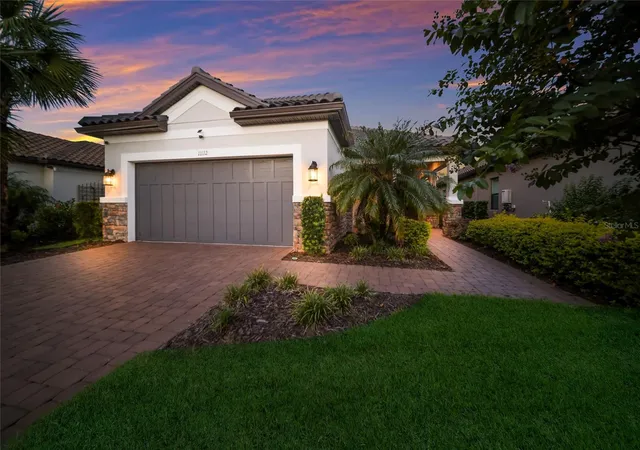 Photo 3 of Single family home for sale at 11112 Devonbridge Dr, Palmetto, FL 34221 | MLS# A4704574 | Listing updated on 2026-09-08