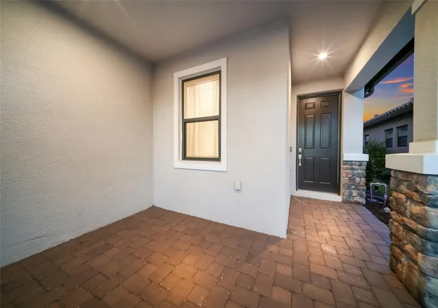 Photo 4 of Single family home for sale at 11112 Devonbridge Dr, Palmetto, FL 34221 | MLS# A4704574 | Listing updated on 2026-09-08