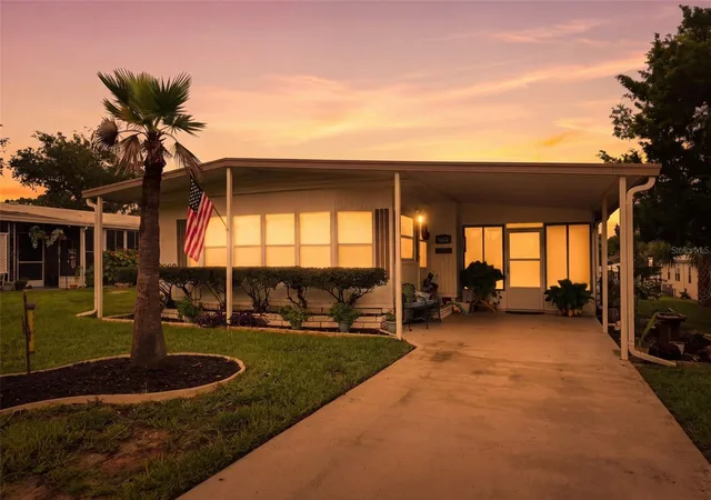 Photo 1 of Manufactured home for sale at 8082 Dellrose Ave, Brooksville, FL 34613 | MLS# W7889070 | Listing updated on 2026-09-03