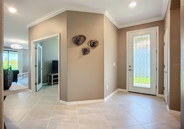 Photo 3 of Single family home for sale at 24137 Spartina Dr, Venice, FL 34293 | MLS# A4704593 | Listing updated on 2026-10-20