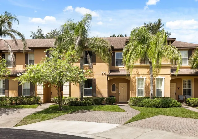 Photo 1 of Condo for sale at 3214 Calabria Ave #3214, Davenport, FL 33897 | MLS# O6437911 | Listing updated on 2026-09-03