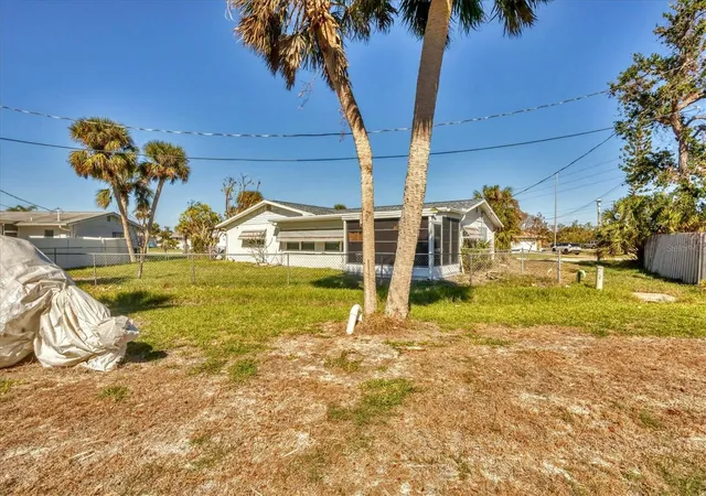 Photo 27 of Single family home for sale at 1780 Elinor Pl, Englewood, FL 34223 | MLS# D6148624 | Listing updated on 2026-09-03