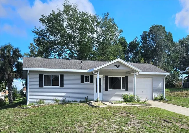 Photo 1 of Single family home for sale at 8543 Sw 107th Lane, Ocala, FL 34481 | MLS# OM731419 | Listing updated on 2026-09-03