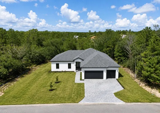 Photo 1 of Single family home for sale at 13 Nemesia Ct E, Homosassa, FL 34446 | MLS# O6437974 | Listing updated on 2026-09-08