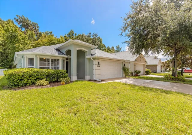 Photo 3 of Single family home for sale at 604 Coral Tr Blvd, Edgewater, FL 32132 | MLS# NS1089140 | Listing updated on 2026-09-02