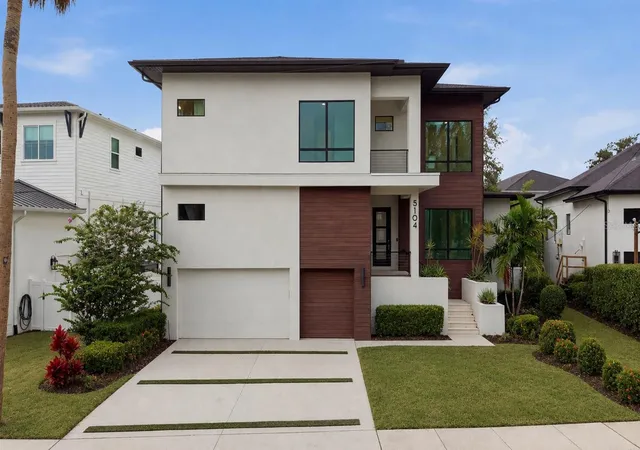 Single family home for sale at 5104 W Evelyn Dr, TAMPA, FL 33609 | MLS# TB8544211