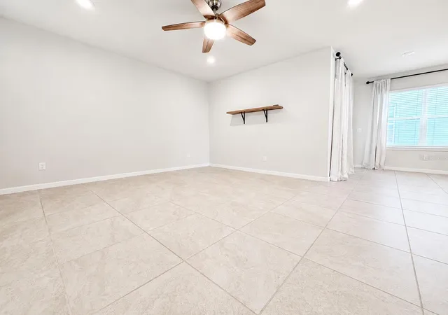 Photo 3 of Single family home for sale at 2092 Cross Prairie Pkwy, Kissimmee, FL 34744 | MLS# O6437999 | Listing updated on 2026-09-02