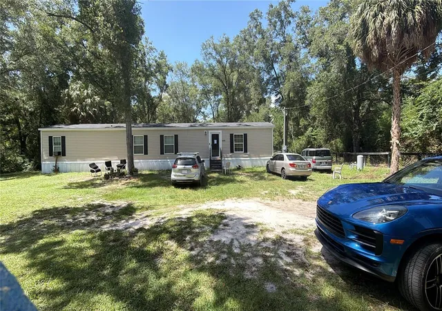 Photo 1 of Manufactured home for sale at 10685 Sw 156th Place, Dunnellon, FL 34432 | MLS# O6438013 | Listing updated on 2026-09-02