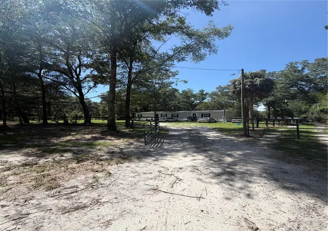 Photo 3 of Manufactured home for sale at 10685 SW 156th Place, Dunnellon, FL 34432 | MLS# O6438013 | Listing updated on 2026-09-02