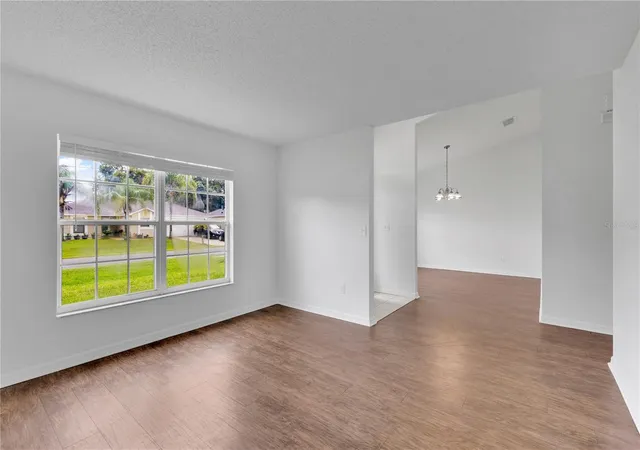 Photo 3 of Single family home for sale at 315 Colony Ct, Kissimmee, FL 34758 | MLS# O6438046 | Listing updated on 2026-09-02