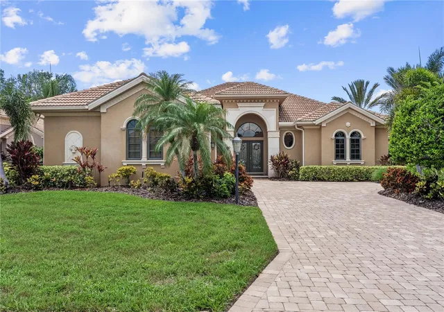 Photo 1 of Single family home for sale at 7058 Vilamoura Pl, Lakewood Ranch, FL 34202 | MLS# A4704672 | Listing updated on 2026-09-06