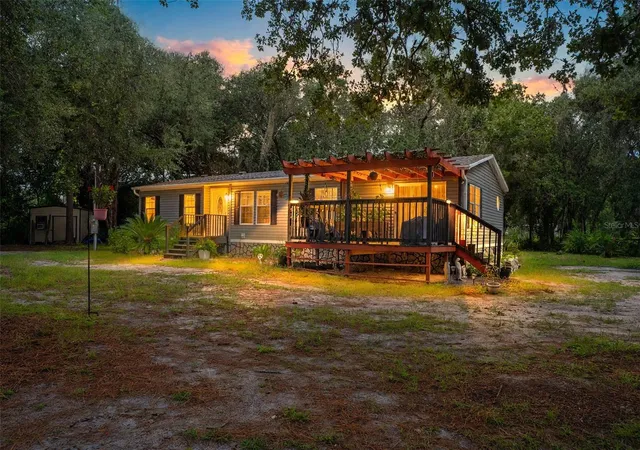 Photo 38 of Manufactured home for sale at 7495 Sw 155th Street, Dunnellon, FL 34432 | MLS# W7889089 | Listing updated on 2026-09-03