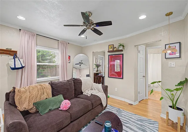 Photo 4 of House for sale at 408 S Melville Ave, Tampa, FL 33606 | MLS# TB8544306 | Listing updated on 2026-09-02