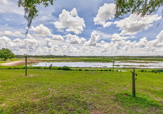 Photo 3 of Single family home for sale at 5919 White Sands Rd, Keystone Heights, FL 32656 | MLS# GC543163 | Listing updated on 2026-09-03