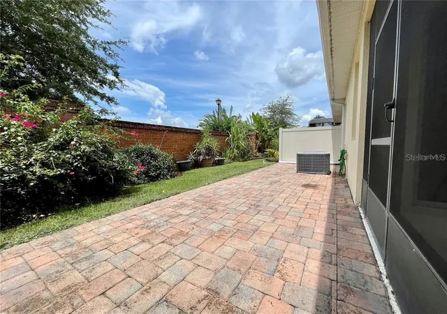 Photo 3 of Townhouse for sale at 5083 Fiorella Ln, Sanford, FL 32771 | MLS# O6438111 | Listing updated on 2026-10-09